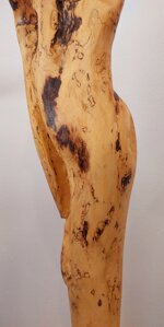 lampada-da-terra-in-tronco-di-pioppio-e-base-in-ulivo-con-luce-led