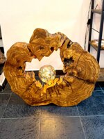 lampada-da-terra-artigianale-in-legno-di-ulivo