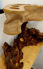 lampada-artigianale-in-radice-di-ulivo-e-juta