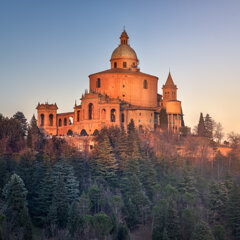 san luca.jpeg san luca.jpeg