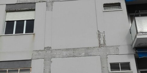 Cond. Via Petrarca Ancona - Prima Struttura con intonaco e C.A. ammalorato