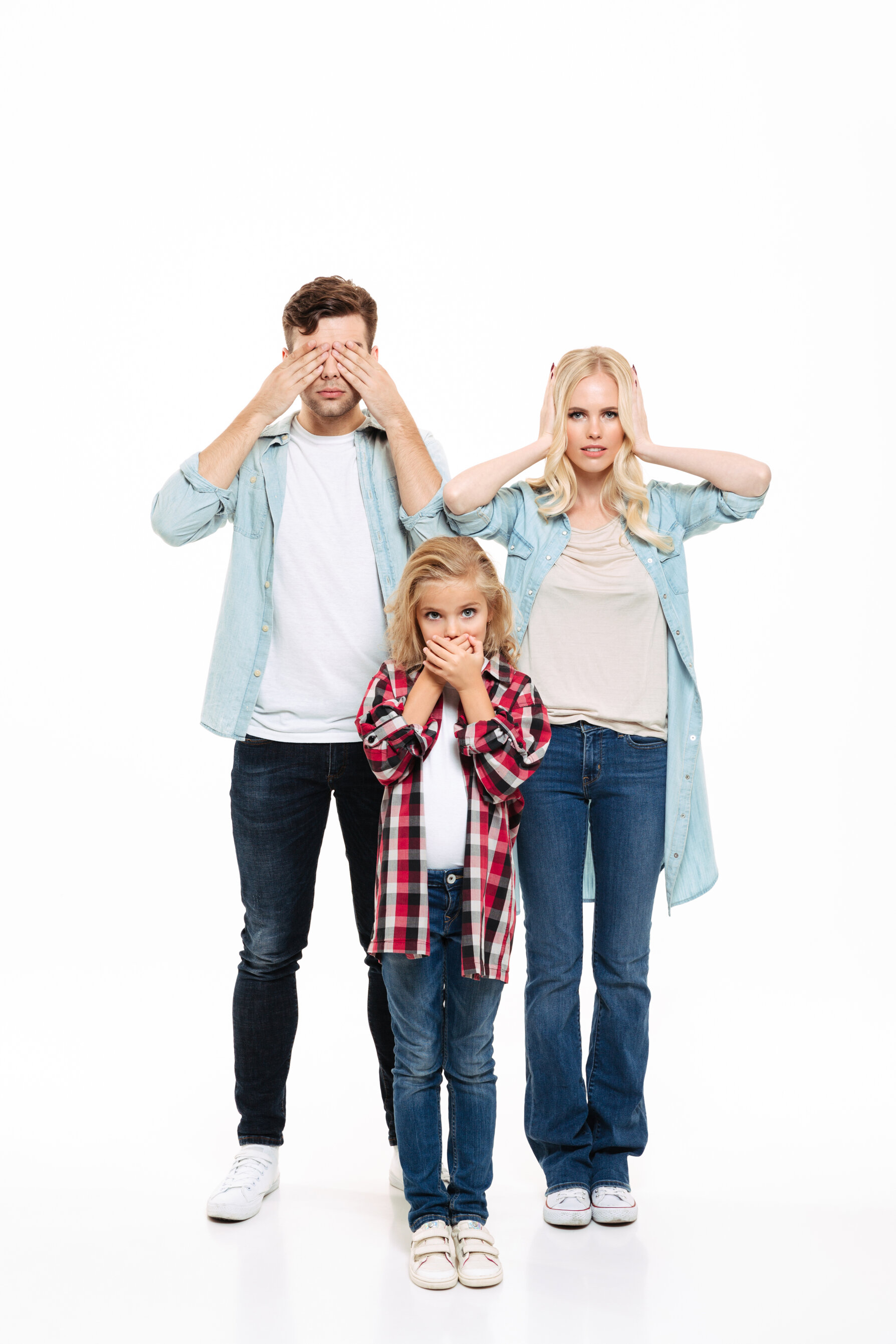 full-length-portrait-young-family.jpeg