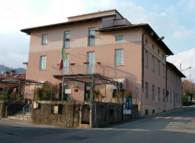 9ee1b8351146d6178c6065093344017a3cc454fb 9ee1b8351146d6178c6065093344017a3cc454fb