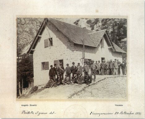 bb795316058d8c2cf987b35f99e0661a937c3d4a