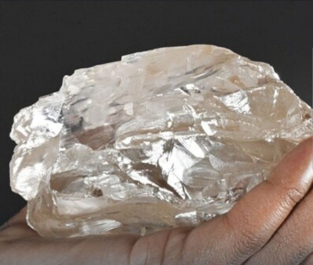 Curiosità Diamante Grezzo 2024