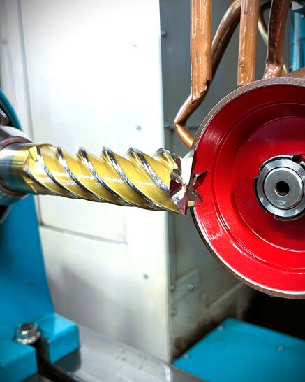 e0028287e2f27a9439deeeab84d0a5f3ffb683f7