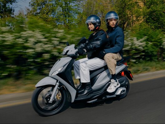 piaggio_aftersales_900x675.jpeg piaggio_aftersales_900x675.jpeg