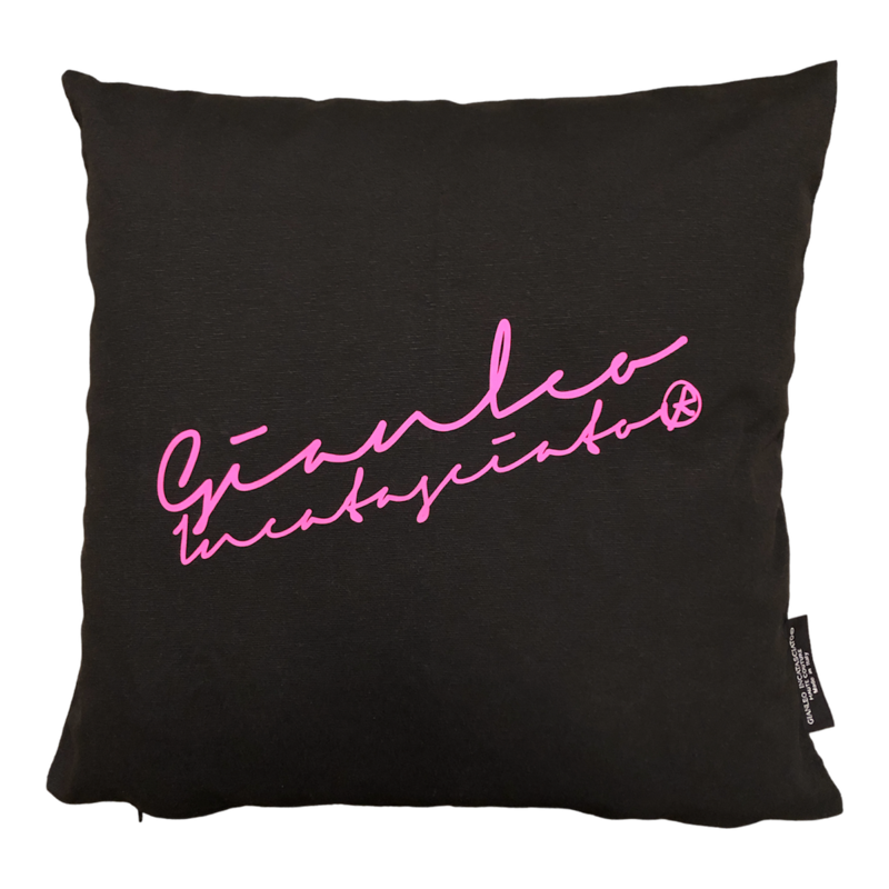 cuscino-gianleo-incatasciato-signature-pink-fluo