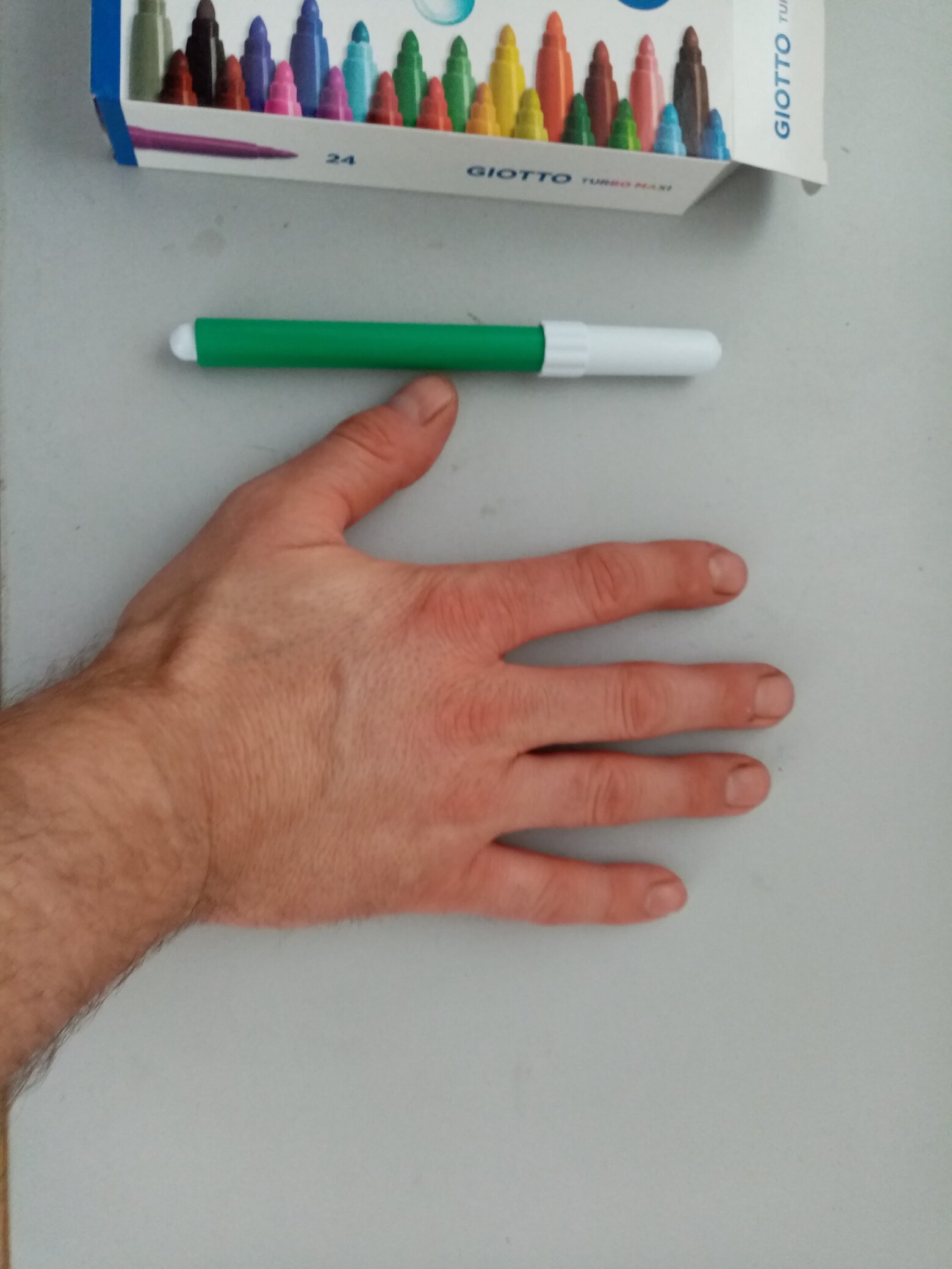 Scusi, mi da dei pennarelli? Ma che siano lavabili per davvero!!!