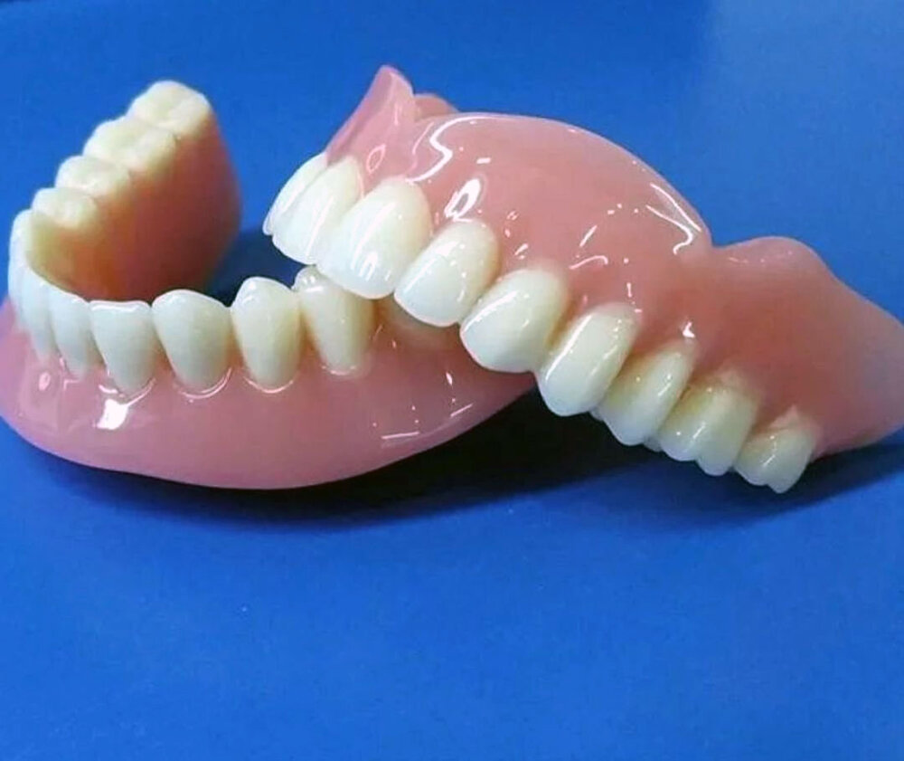 protesi mobile.jpeg protesi mobile.jpeg