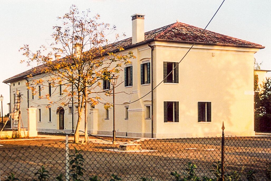 738d36e1f64583febeb257b8004193435c354fdf