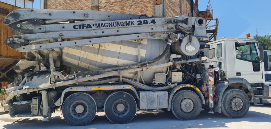 betonpompa cifa 28.4.jpeg