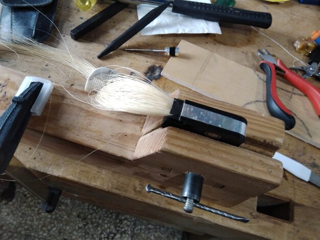 chiusura madreperla gustav.jpeg chiusura madreperla gustav.jpeg