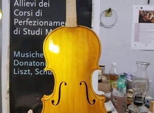 violino%20andrea.jpeg violino%20andrea.jpeg