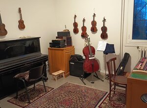 sala%20musica%20tappeti%202.jpeg sala%20musica%20tappeti%202.jpeg