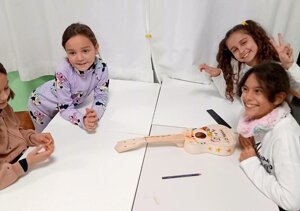 bimbi%20segano%20poche%20faccie.jpeg bimbi%20segano%20poche%20faccie.jpeg