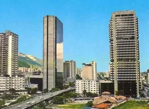 altamira-ac3b1o-1980-caracas1.webp