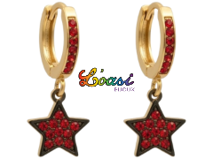 Orecchini in metallo color oro a forma stella con brillantini in plastica di colore rosso L'OASI BIJOUX ENTRATA LIBERA SHOPPING Via Marco Emilio Lepido 54/4E 40132 Bologna Borgo Panigale