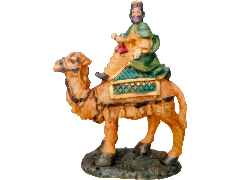 Statuina per presepe raffigurante il Re Magio Gaspare in sella a un cammello. Il personaggio indossa abiti con mantello verde e una corona, mentre il cammello presenta una sella decorata a griglia verde e dorata, poggiato su una base rocciosa. EAN 803113739033 ENTRATA LIBERA SHOPPING via Emilio Lepido 54/4E 40132 Bologna Borgo Panigale