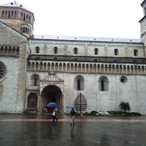 CATTEDRALE SAN VIGILIO LATO PIAZZA DUOMO