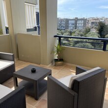 Terrazzino al piano con divano