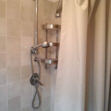 Doccia del bagno piano terra zona giorno
