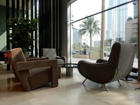 floriana pastore interior design, interior design studio milano, showroom interior designer, high-end showroom designer, luxury interior designer, villa interior designer, Dubai interior designer, italian interior designer, furniture showroom layout designer, furniture set layout designer, furniture showroom stylist
