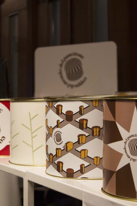 Coppa del mondo del panettone, panettone capsule collection, floriana pastore panettone packaging, floriana pastore graphics, floriana pastore illustrations, panettone packaging design, 
