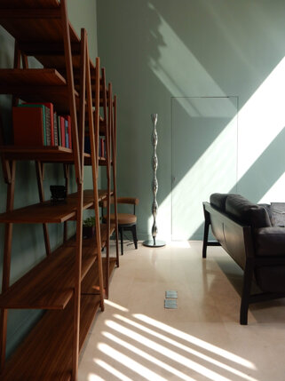 floriana pastore interior design, interior design studio milano, showroom interior designer, high-end showroom designer, luxury interior designer, villa interior designer, Dubai interior designer, italian interior designer, furniture showroom layout designer, furniture set layout designer, furniture showroom stylist
