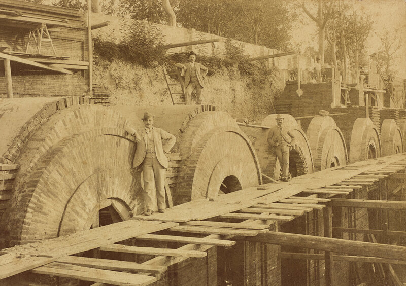 Alinari, e l'Italia com'era - 4) Bologna, canali e tram