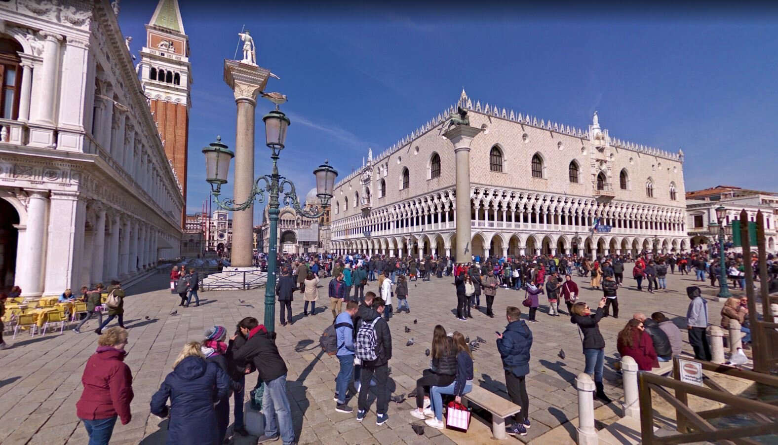 Le Grandi Navi e quel deserto che chiameremo Venezia Le Grandi Navi e quel deserto che chiameremo Venezia