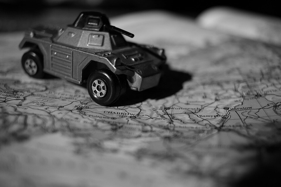 La propaganda russa, dove l'Ucraina è un danno collaterale