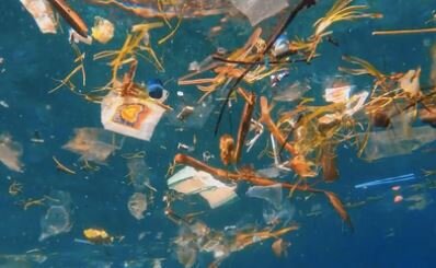 L'Ispra e le spiagge italiane: sono piccole discariche di plastica monouso L'Ispra e le spiagge italiane: sono piccole discariche di plastica monouso