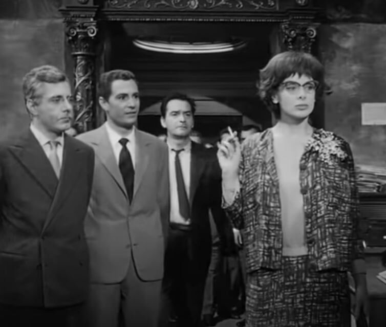 RECENSIONE - Nino Manfredi e Roma, una chiacchierata per strada