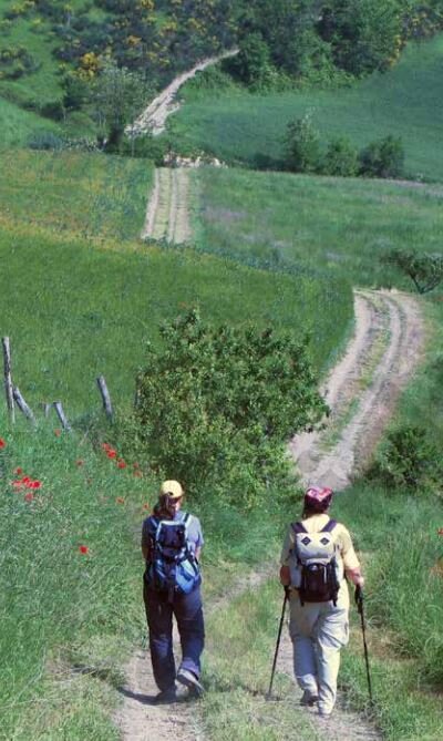 RECENSIONE - Trekking Italia, venti vacanze a piedi per tutti nelle regioni italiane