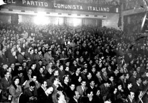 RECENSIONE - Vita di partito, un magnifico viaggio. Da rifare