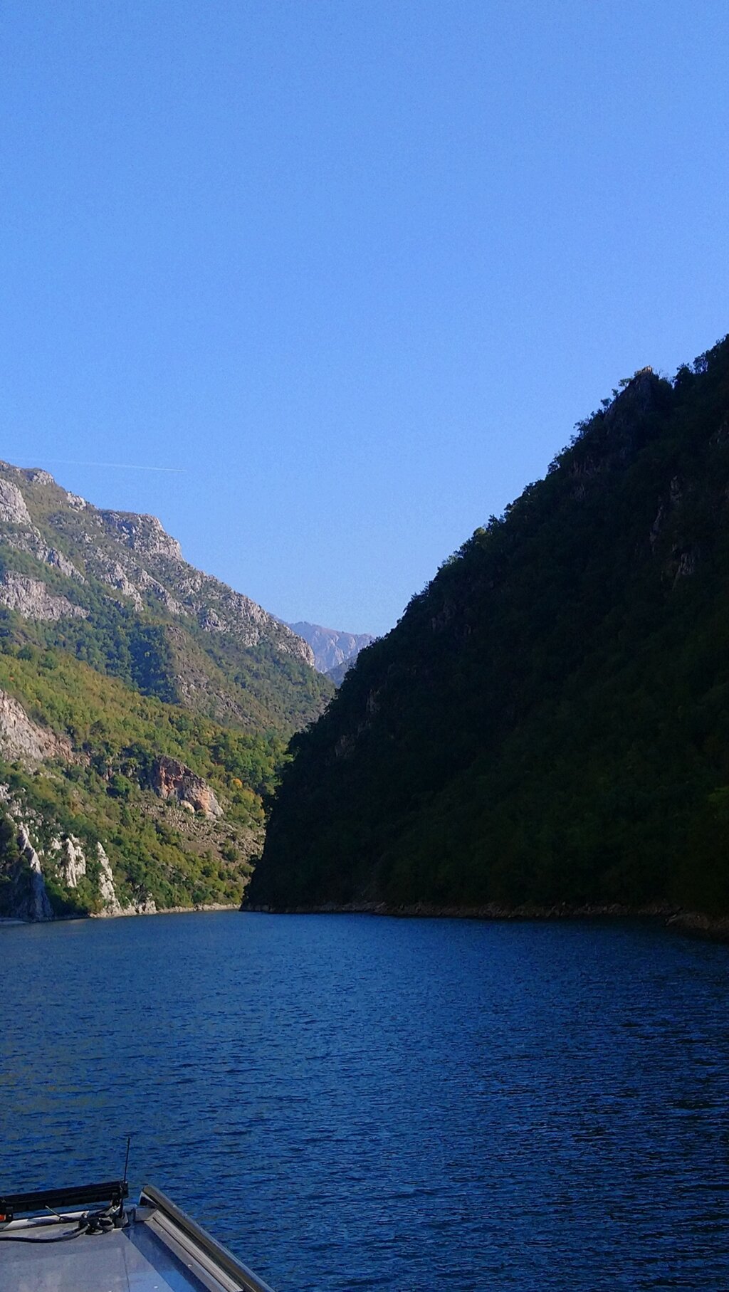 Albania - Kosovo 7) Il lago Koman