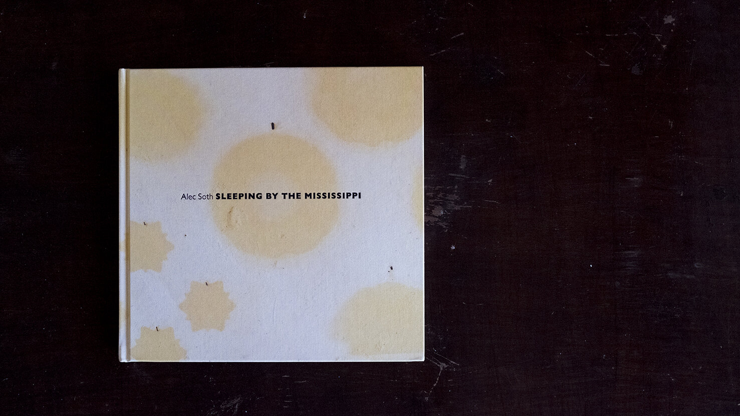 Sleeping by the Mississipi - Alec Soth