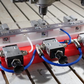 Dima pneumatica per fresatura CNC
