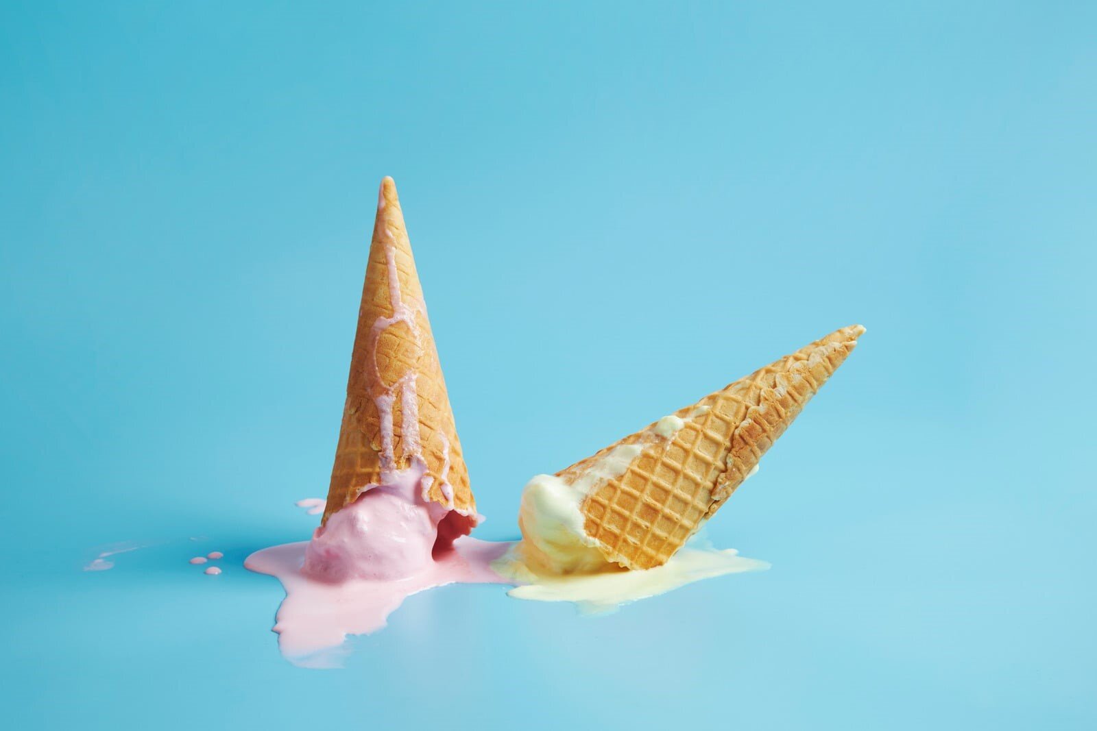 Adattare le abitudini ai cambiamenti fisici: quando il corpo cambia e la routine resta ferma due gelati che si sciolgono