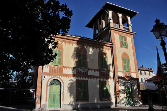 85d9c12893f7206b361d3bce49ff0b3a3ef36588