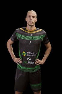 aaa_7390.jpeg aaa_7390.jpeg