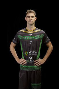 aaa_7050.jpeg aaa_7050.jpeg