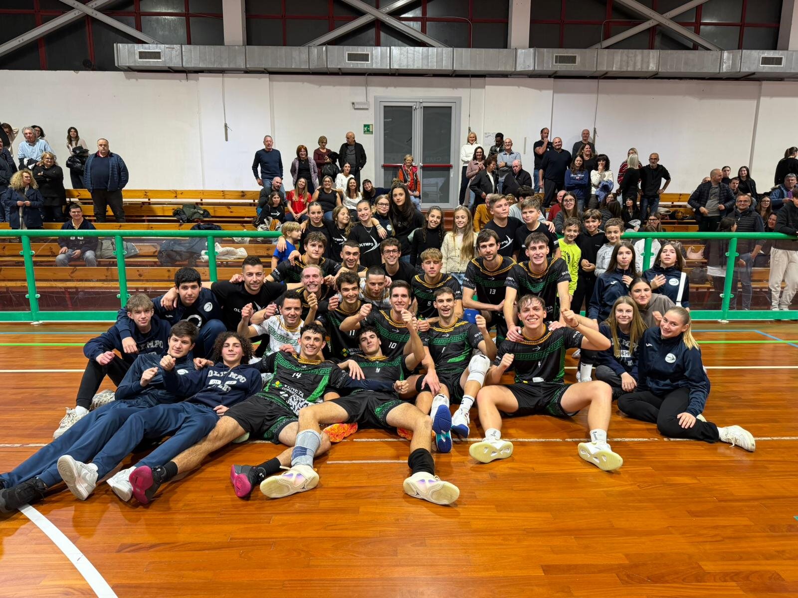 immagine-whatsapp-2025-10-25-ore-23.46.57_5b80a8c2.jpeg immagine-whatsapp-2025-10-25-ore-23.46.57_5b80a8c2.jpeg