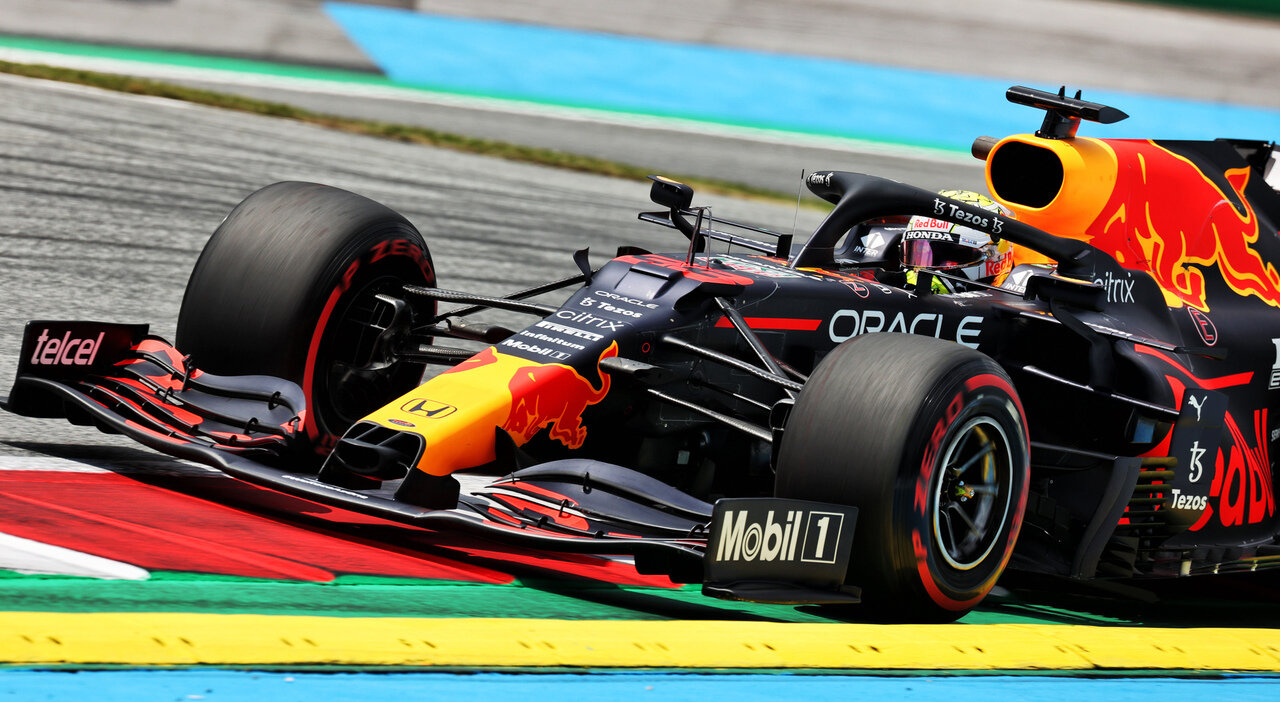 Formula 1 - GP Stiria 2021: Pole per Max Verstappen