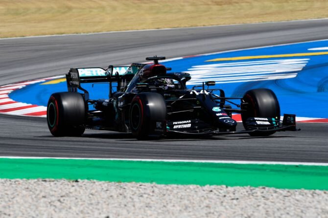 Formula 1 - GP Spagna 2021: Pole numero 100 per Hamilton