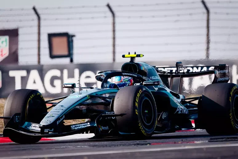 Formula 1 - GP Cina 2026: Pole position a Kimi Antonelli