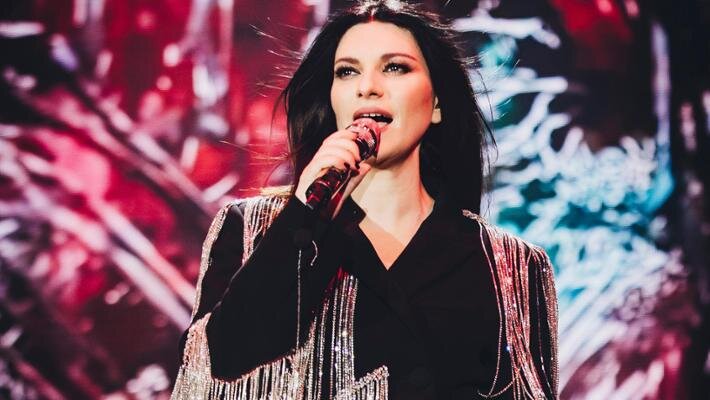 Olimpiadi Milano Cortina 2026: Laura Pausini alla Cerimonia d'apertura Olimpiadi Milano Cortina 2026: Laura Pausini alla Cerimonia d'apertura