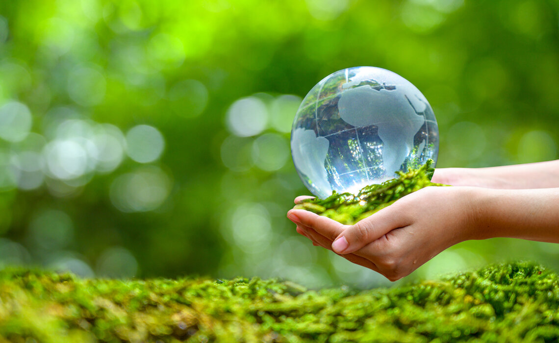 e17ba3d0f63d6d54f016ddc6bc6104c475aefcff