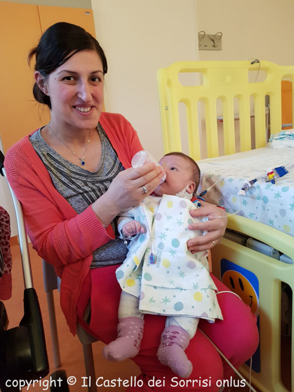 il primo biberon dopo una lunga convalescenza !!! il primo biberon dopo una lunga convalescenza !!!